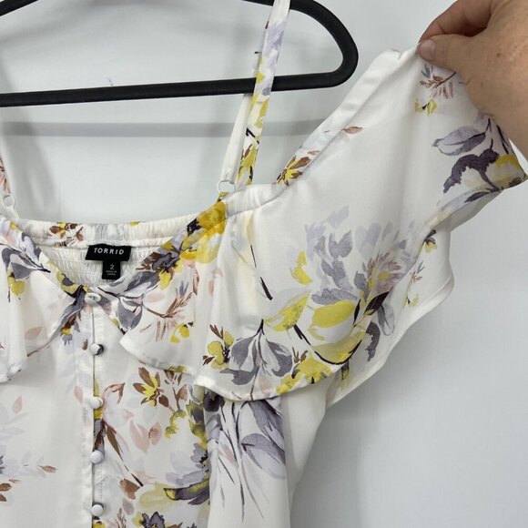 Torrid Georgette Ruffle Cold Shoulder Blouse woman's plus size 2 2x - Picture 4 of 13